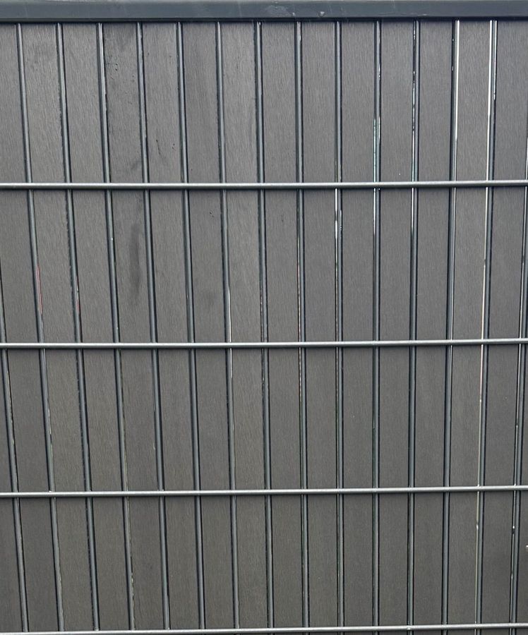 WPC-Sichtschutzstreifen Stripe