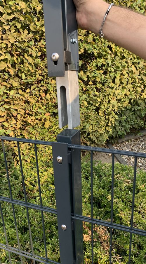 ZaunpfostenAdapter zur Zaunerhöhung für Zaunpfosten 40x60mm