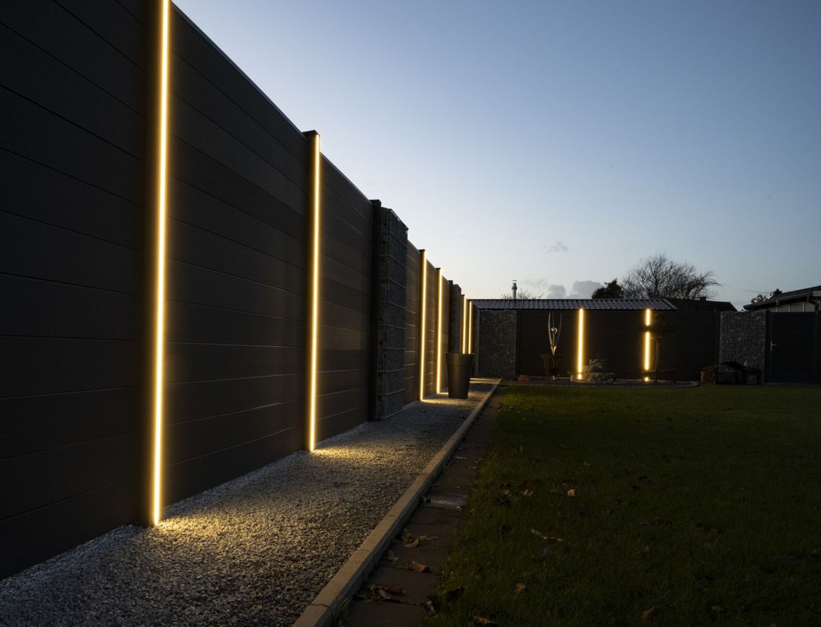 Lichtschienen-Set Glow (4 Stück) Höhe 190cm für BPC-Steckzaunpfosten