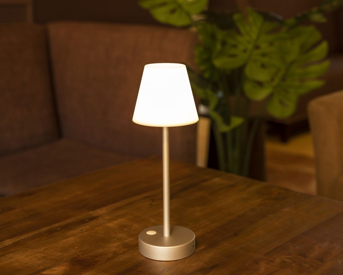 Design-Tischleuchte Lola Slim 30 für innen und außen (kabellos) 4 Farben