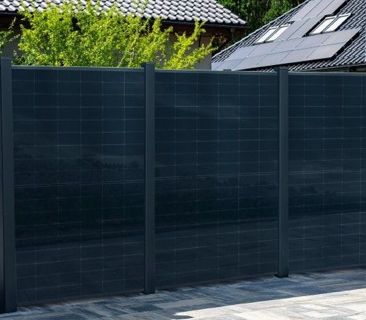 Zaunkraftwerk Powerline Efficienza 2, 3 oder 4 Solarmodule (900-1800 Wp) - Plug & Play
