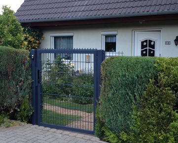 Einfahrtstore Und Gartentore Bei Zaun24 De Online Kaufen