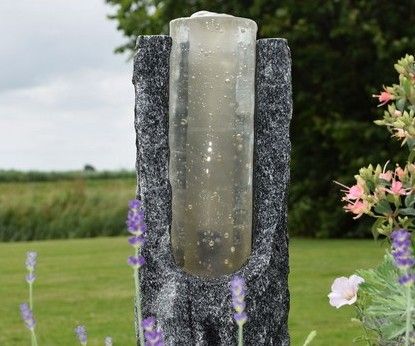 Moderne Brunnen