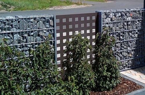 Gabionenzäune für den Vorgarten.